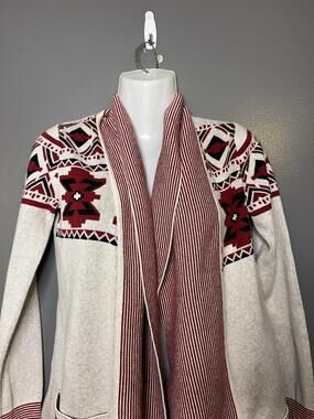 Between Me & You Cardigan Sweater Womens Small White Red Aztec Knit Open Front